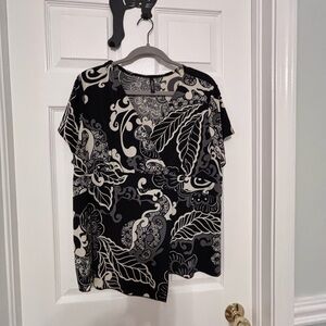 Black and Cream Women's Top